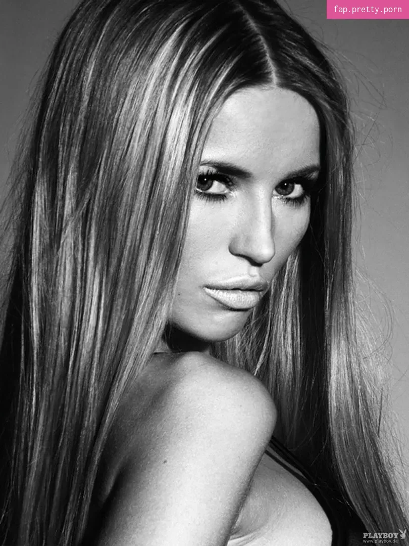 Monika Kalisz - Photo #14