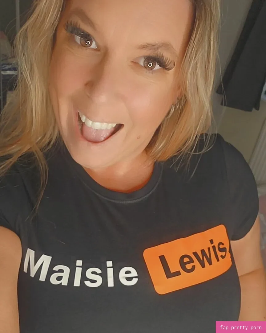 Maisie Lewis - Photo #26