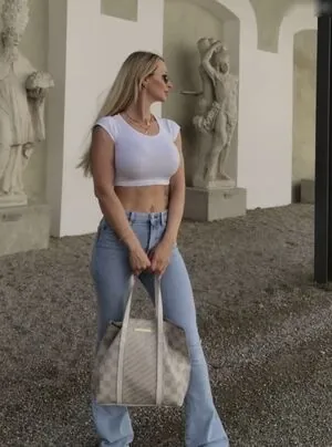 Martina Lackner ehem. Barbierella