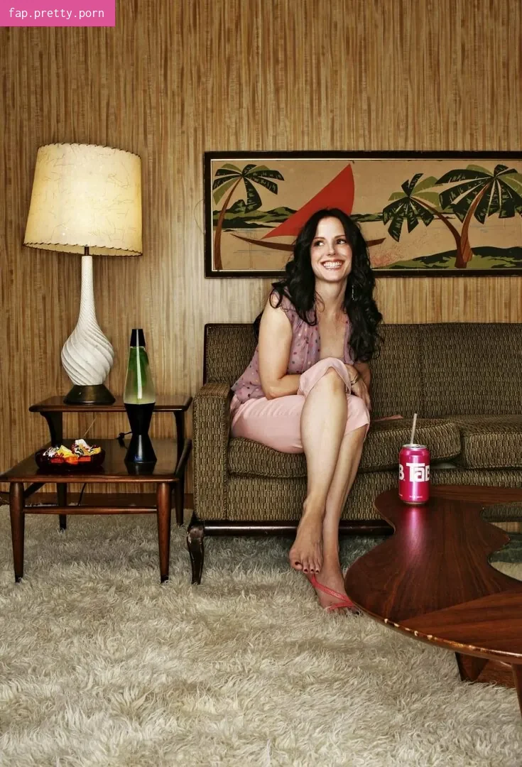 Mary-Louise Parker - Photo #28