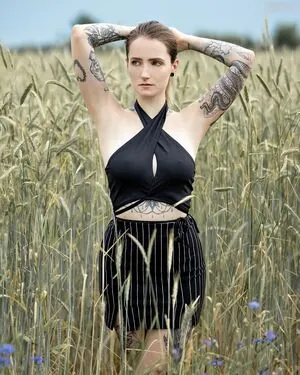 Model Lisa Marie