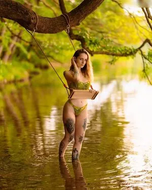 Model Lisa Marie