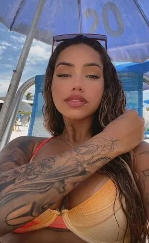Muito Linda