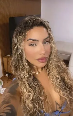 Muito Linda