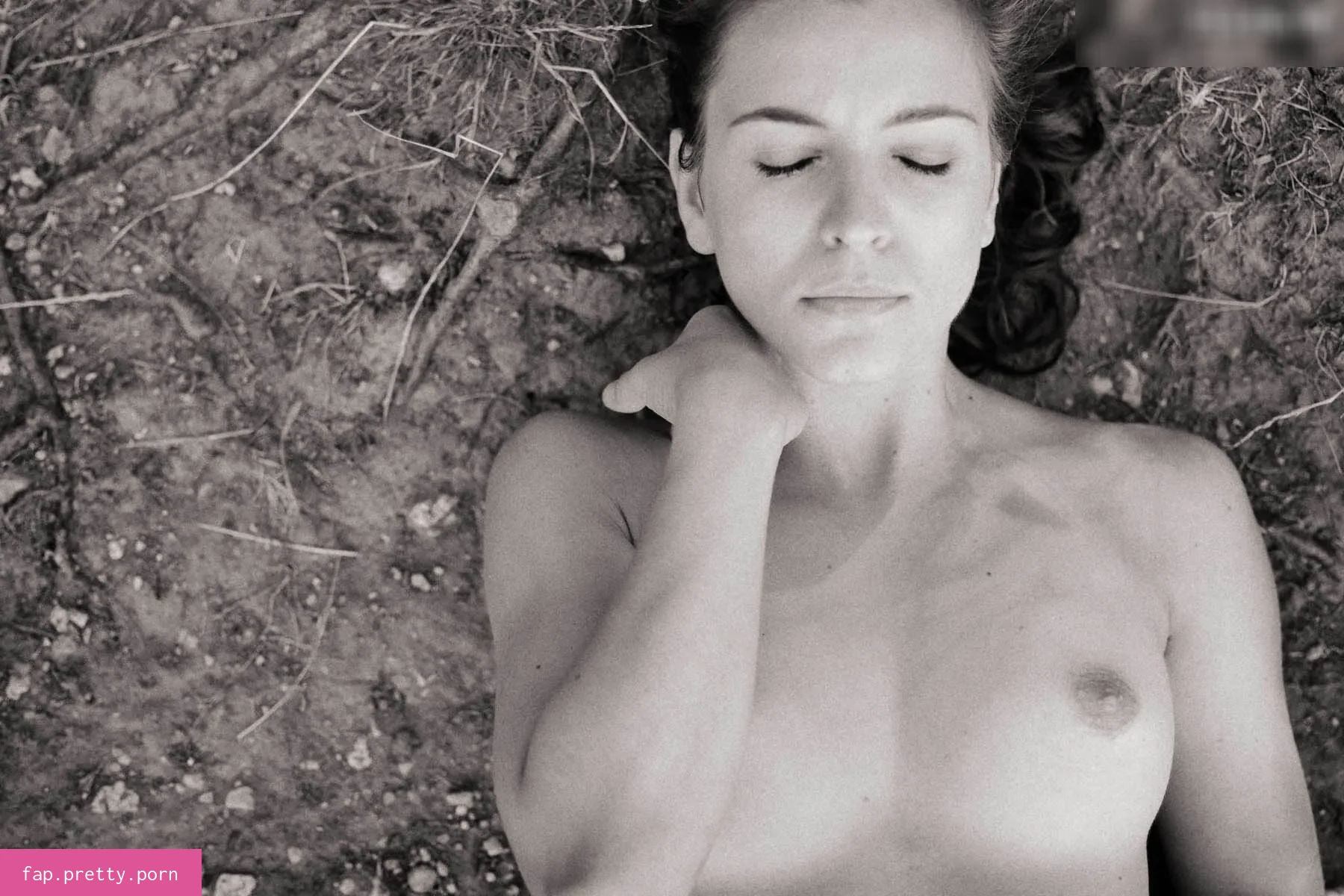 Mady Morrison - Photo #30