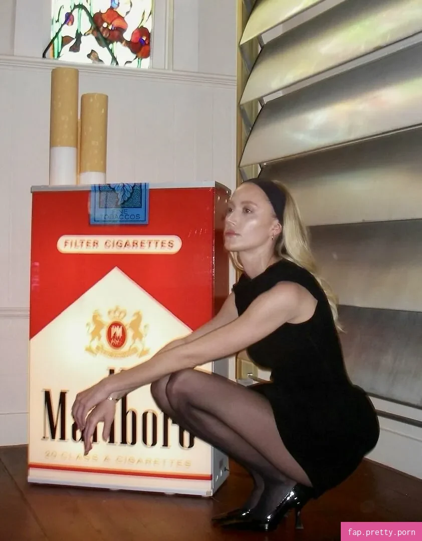 Maika Monroe - Photo #73