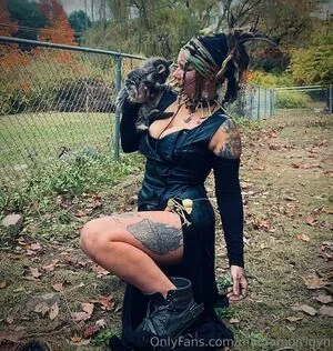 Mama Morrigyn