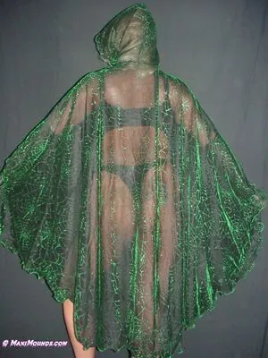 Maxi Mounds