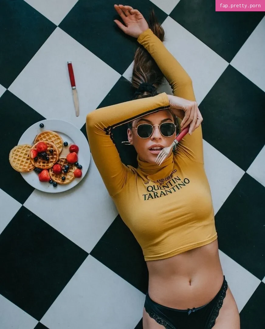 Melanie Marcia - Photo #17
