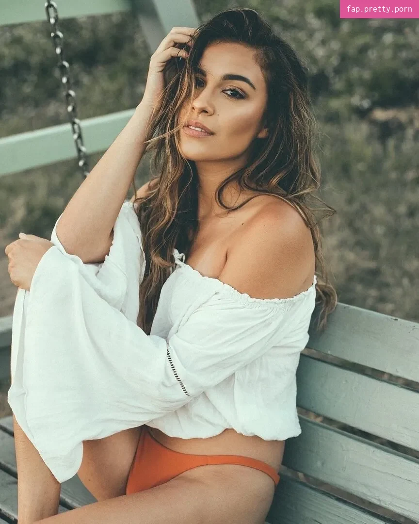 Melanie Marcia - Photo #24