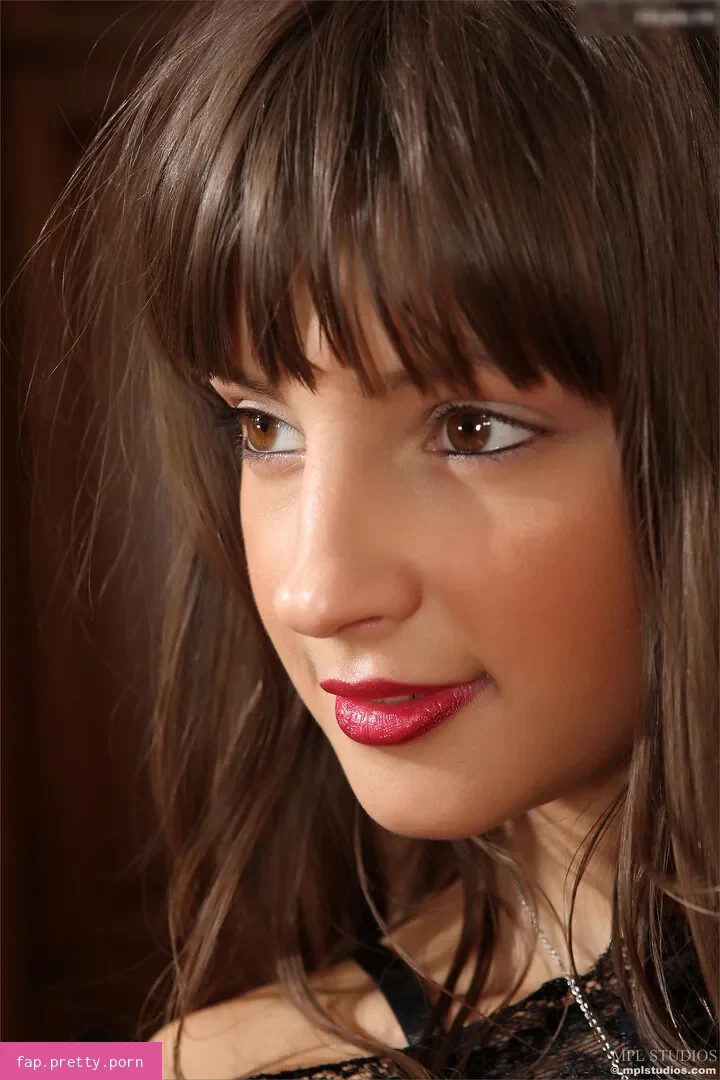 Melena Maria Rya - Photo #40