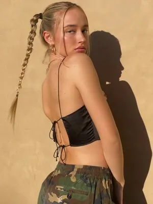 Mia Mastrov