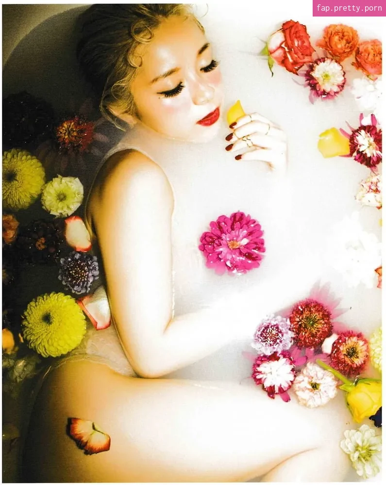 Mizuhashi Mai - Photo #08