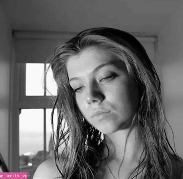 Molly Melinks - Photo #24