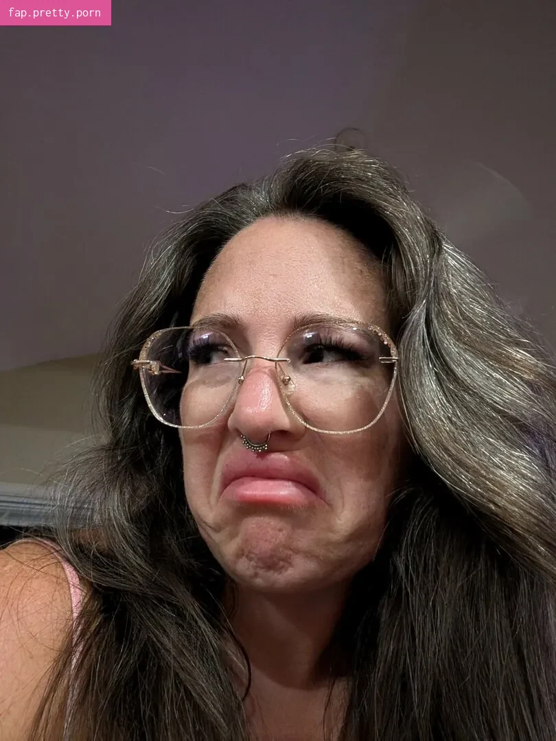 Muscle Mommy - Photo #15