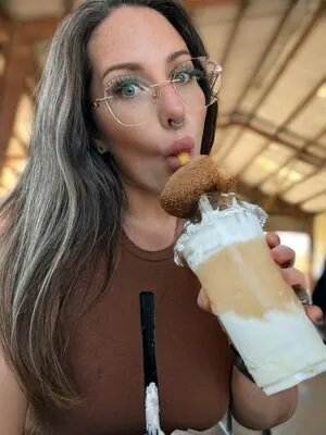 Muscle Mommy