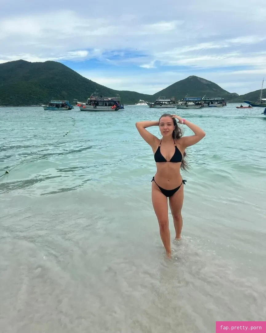 Malena Narvay - Photo #27