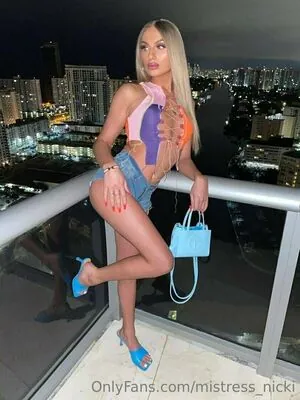 mistress_nicki