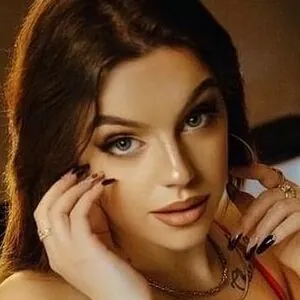 Molly Nova