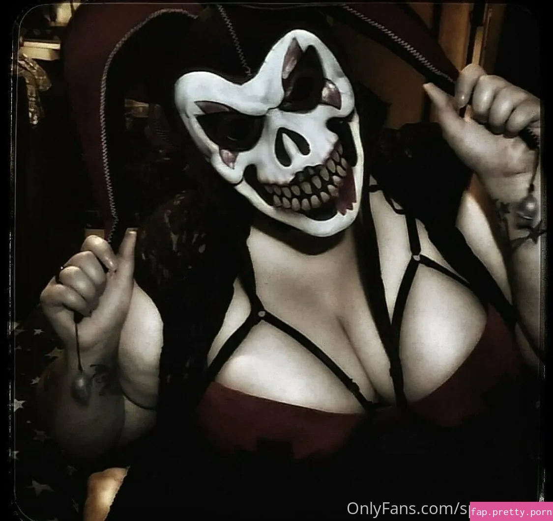 mrs.nightmarexxx - Photo #08