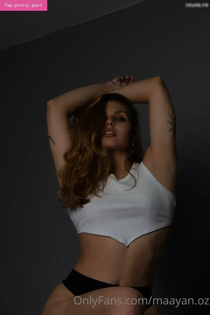 Maayan Oz - Photo #01