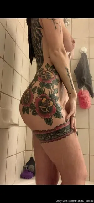 Maxine_Online