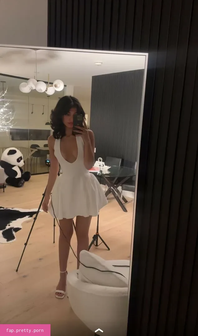 Melody Oz - Photo #67