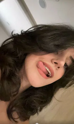 Melody Oz
