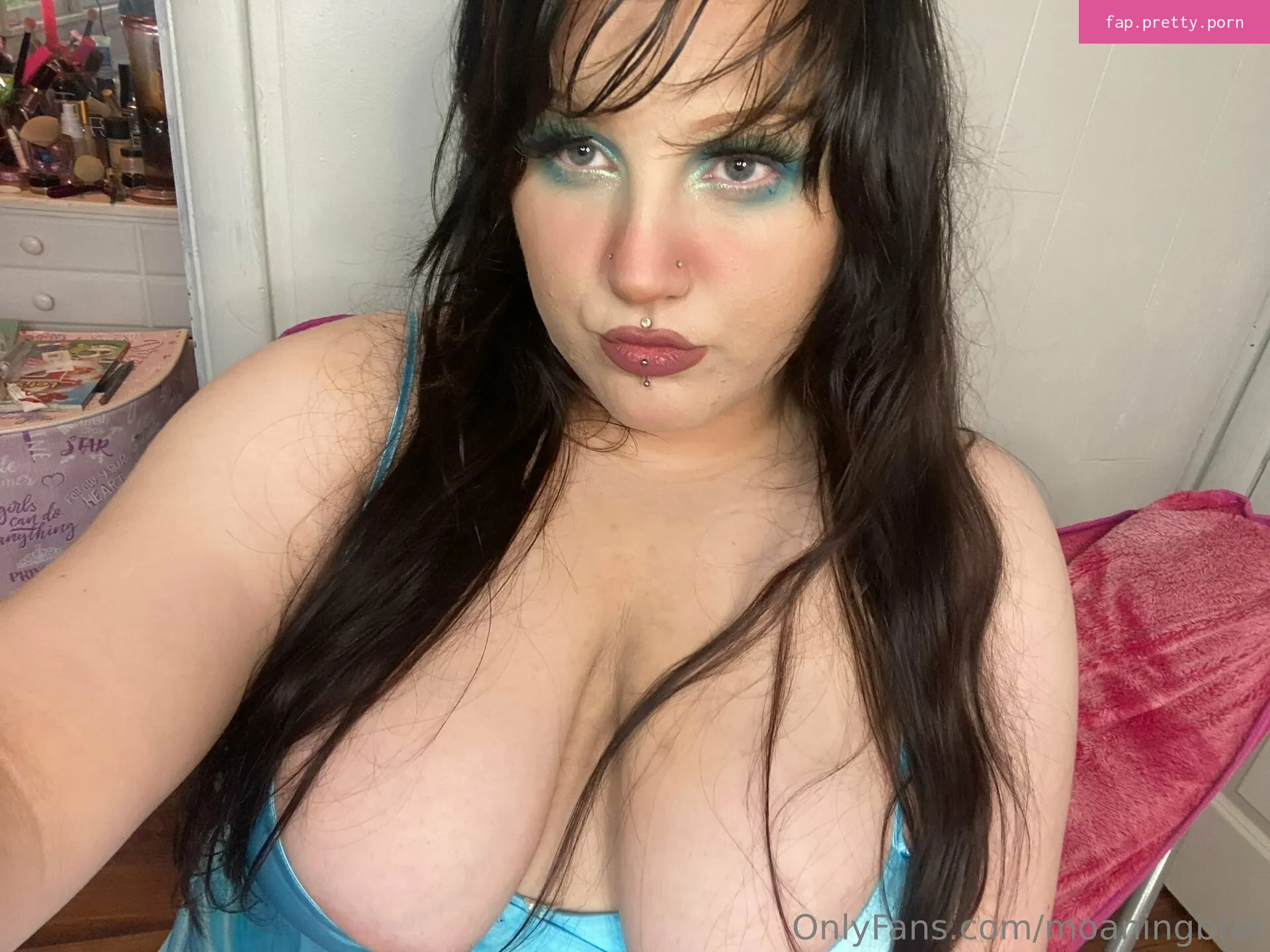 moaningbrat - Photo #49