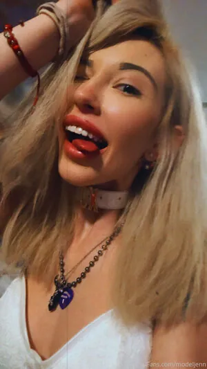 modeljenn