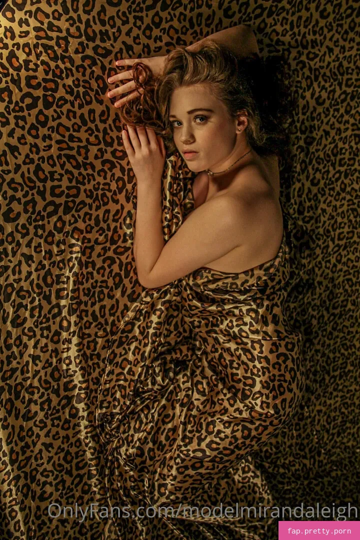 modelmirandaleigh - Photo #68