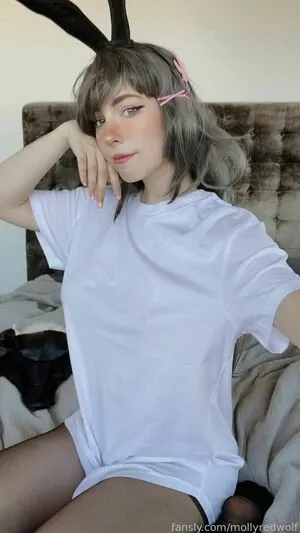 MollyRedWolf