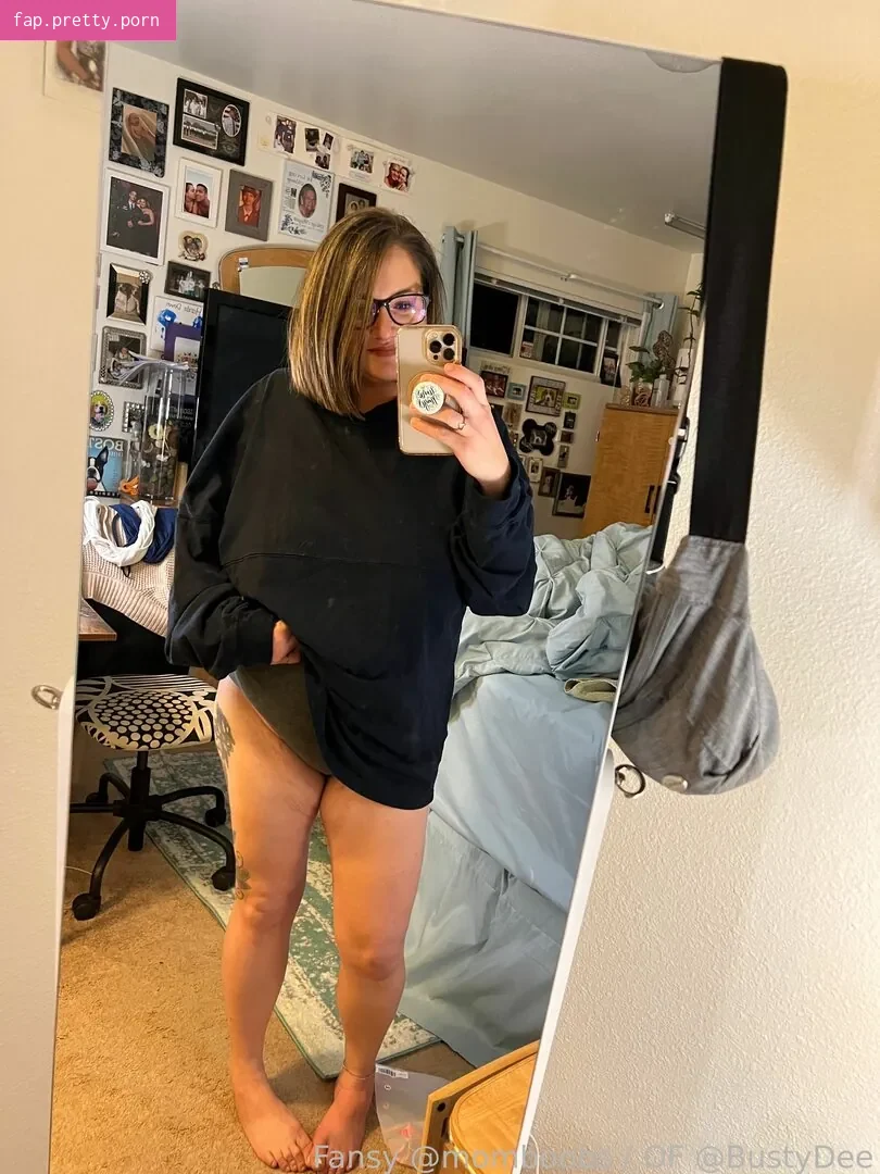 momboobs - Photo #70