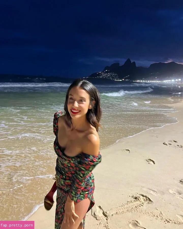 Maria Pedraza - Photo #62