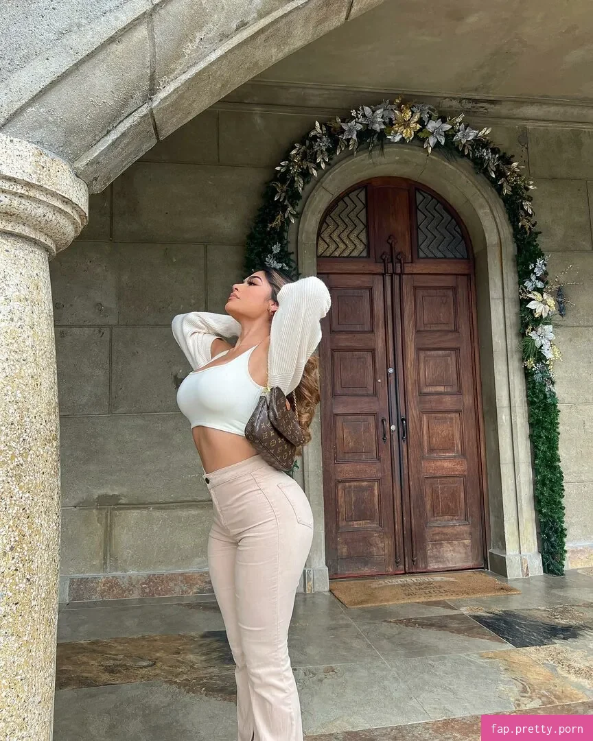 Maria Perez - Photo #31