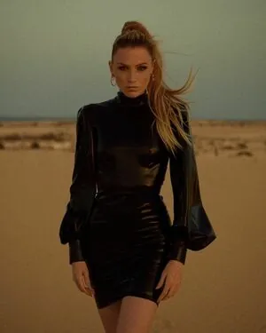 Miss Provocateur