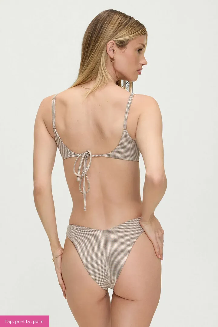 Maggie Rawlins - Photo #25