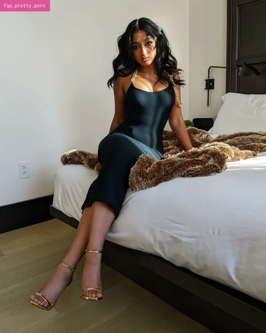 Maitreyi Ramakrishnan - Photo #31