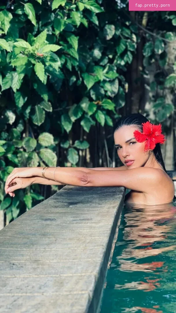 Mariana Rios - Photo #31