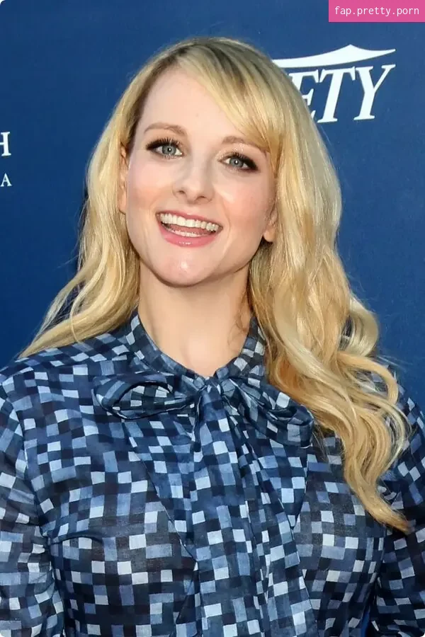 Melissa Rauch - Photo #95