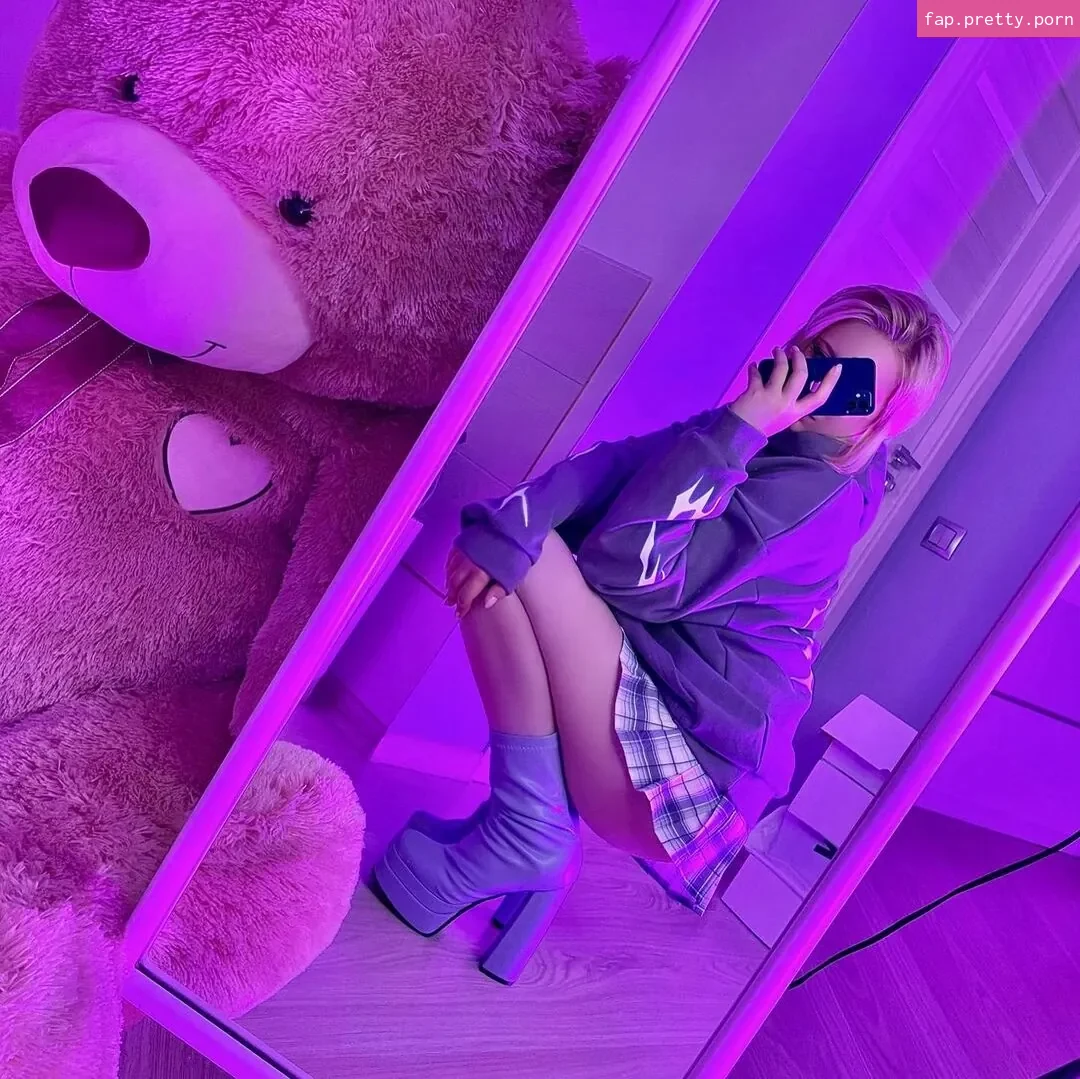 Mikasa Rino - Photo #09