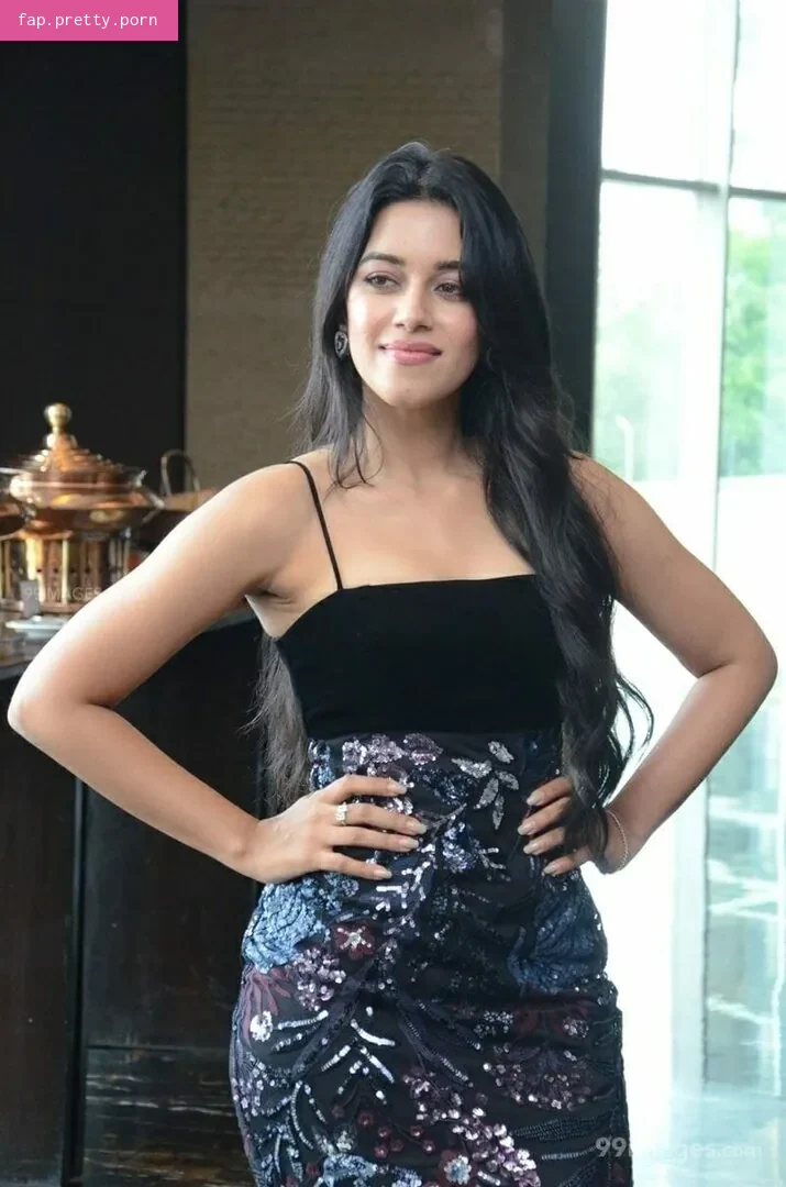 Mirnalini Ravi - Photo #17