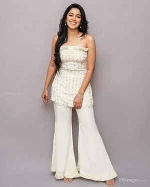 Mirnalini Ravi