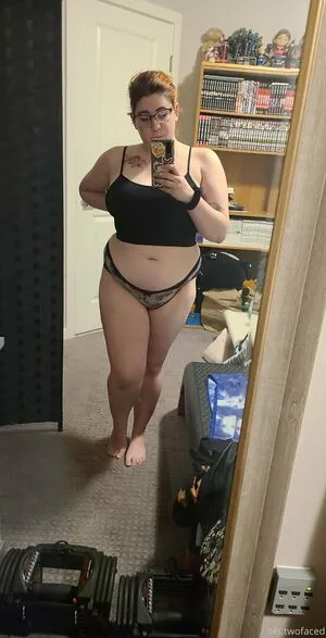 mrandmrstwofaced