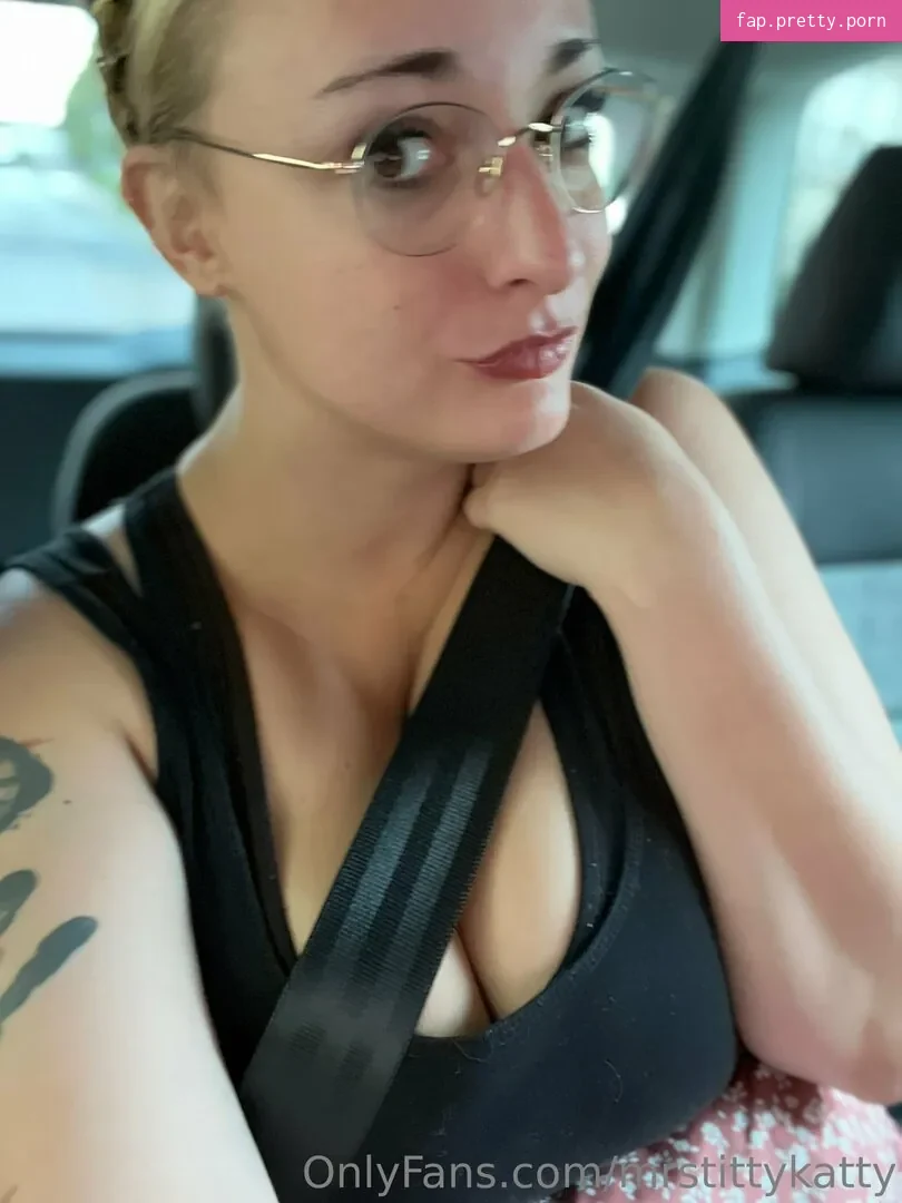 mrstittykatty - Photo #38