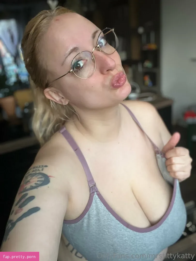 mrstittykatty - Photo #97