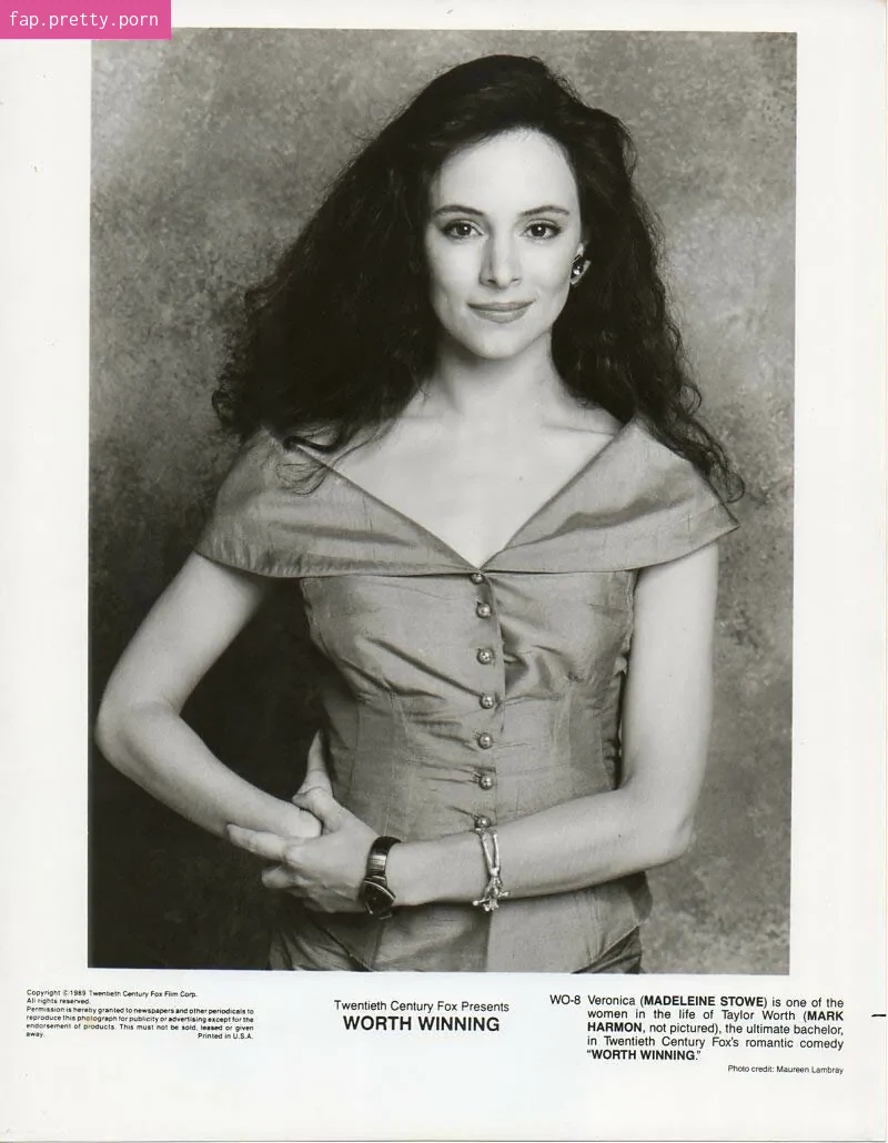 Madeleine Stowe - Photo #22