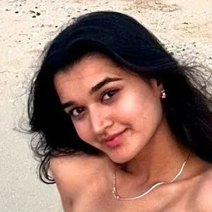 Malika Sahni (@malika.sahni)