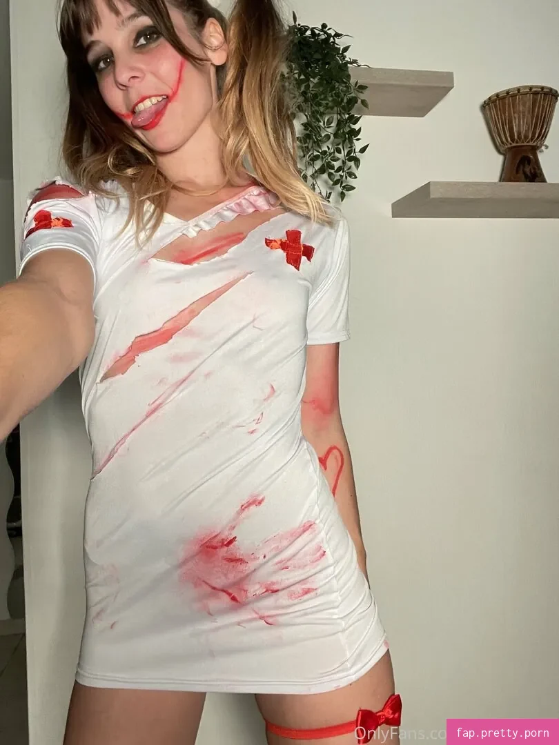 meg_solem - Photo #19
