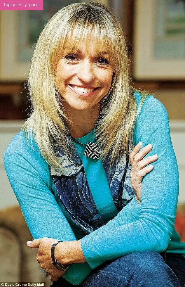 Michaela Strachan Swimming - Photo #23